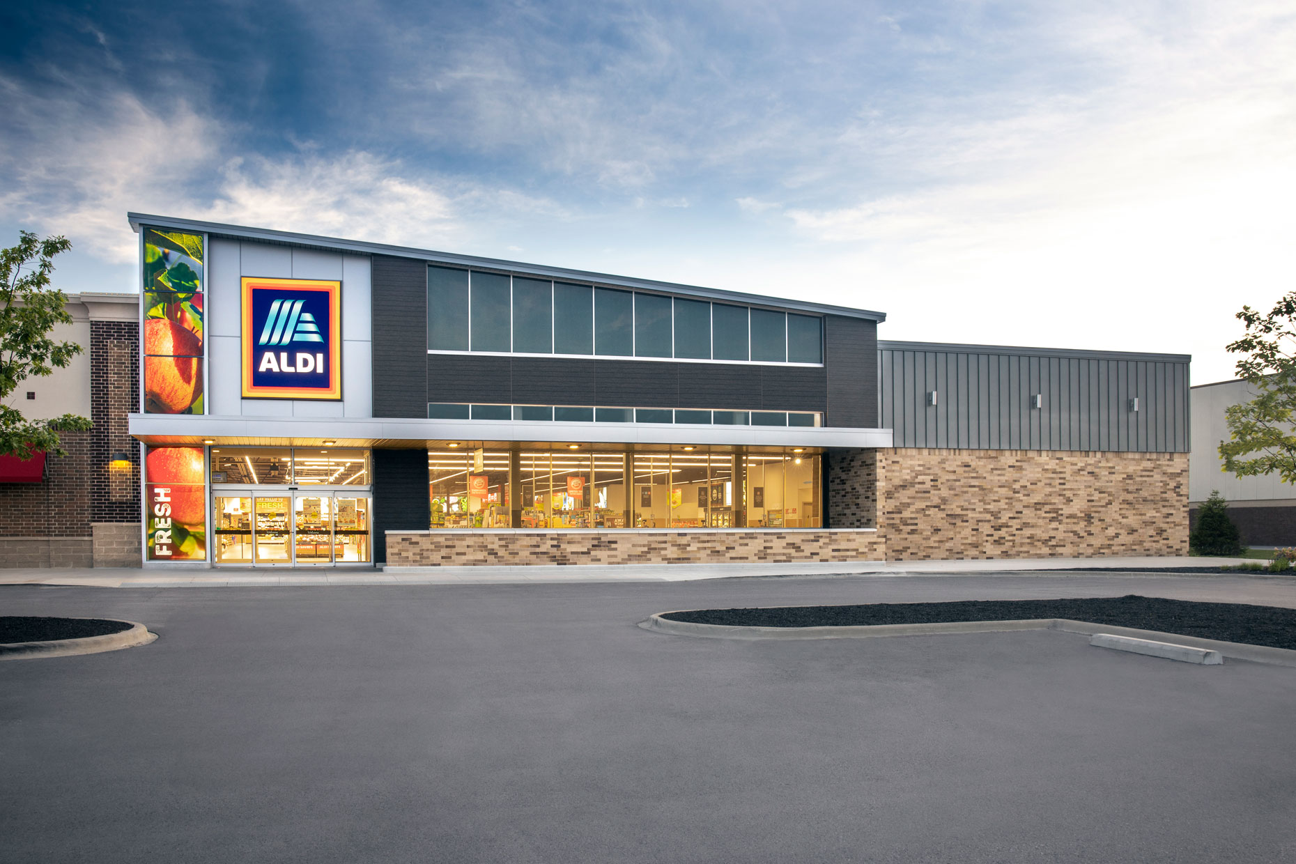 Investment services - Aldi's new store in the city: a modern retail space offering a wide range of products.